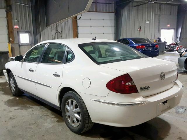 2G4WC582371129087 - 2007 BUICK LACROSSE C WHITE photo 3