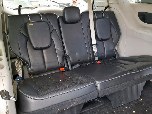 2C4RC1GG0JR272479 - 2018 CHRYSLER PACIFICA L SILVER photo 9