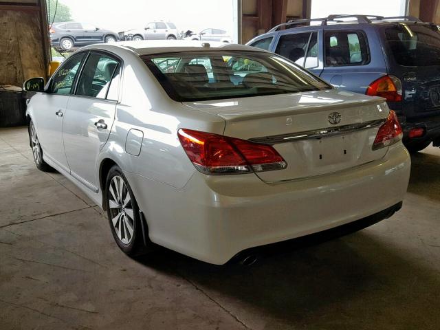 4T1BK3DB1BU399444 - 2011 TOYOTA AVALON BAS WHITE photo 3