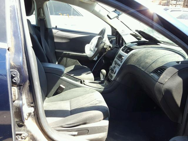 1G1ZC5EB3AF209391 - 2010 CHEVROLET MALIBU 1LT BLUE photo 5