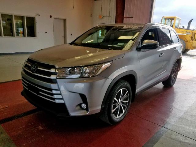 5TDJZRFH5KS568756 - 2019 TOYOTA HIGHLANDER SILVER photo 2