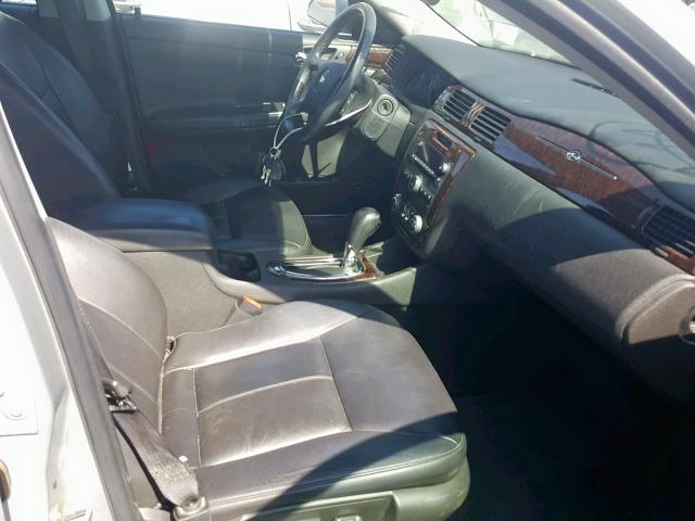 2G1WC5E32C1214796 - 2012 CHEVROLET IMPALA LTZ SILVER photo 4