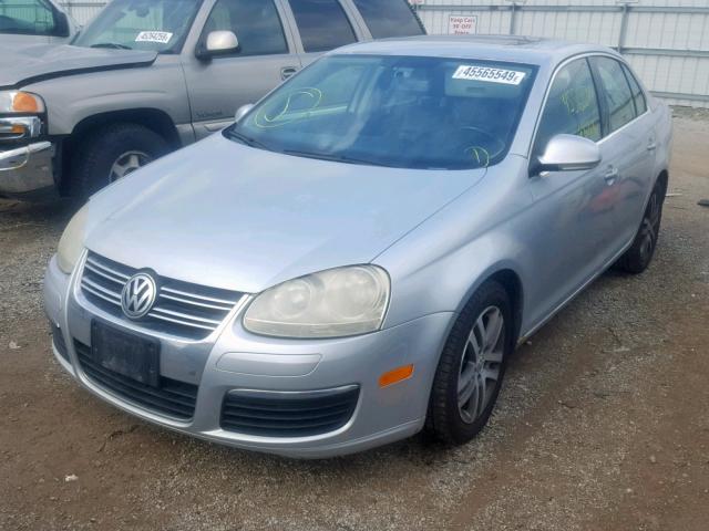 3VWDF71K66M669370 - 2006 VOLKSWAGEN JETTA 2.5L SILVER photo 2