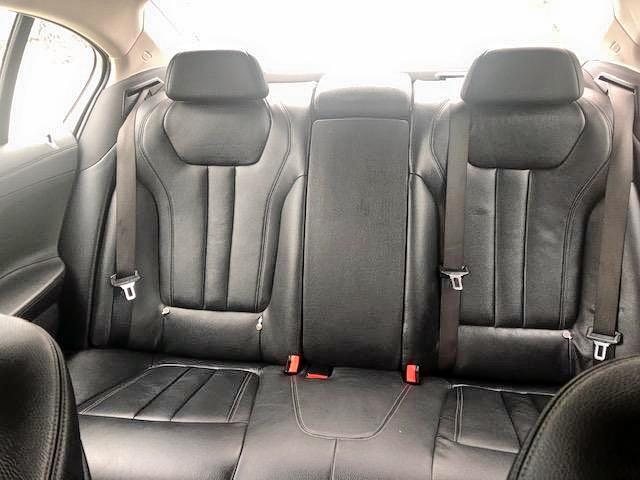 WBA7E4C54JGV23834 - 2018 BMW 740 XI ნაცრისფერი ფოტო 7