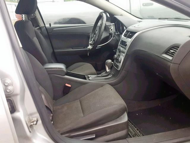 1G1ZC5EU2CF158258 - 2012 CHEVROLET MALIBU 1LT 银色 照片 5