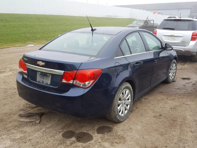 1G1PC5SH4B7247868 - 2011 CHEVROLET CRUZE LS BLUE photo 4