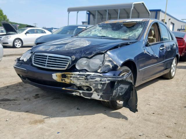 WDBRF61J12F276637 - 2002 MERCEDES-BENZ C 240 BLUE photo 2