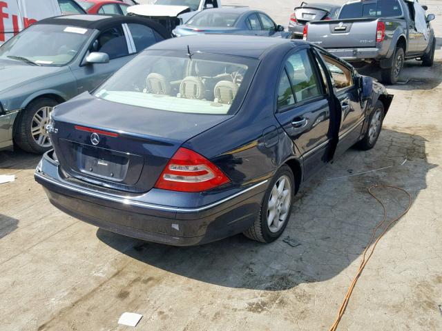 WDBRF61J12F276637 - 2002 MERCEDES-BENZ C 240 BLUE photo 4