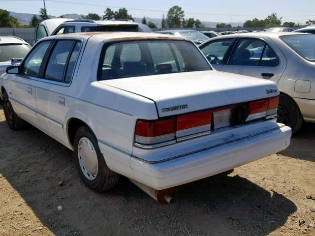 3P3XA4631NT314044 - 1992 PLYMOUTH ACCLAIM WHITE photo 3