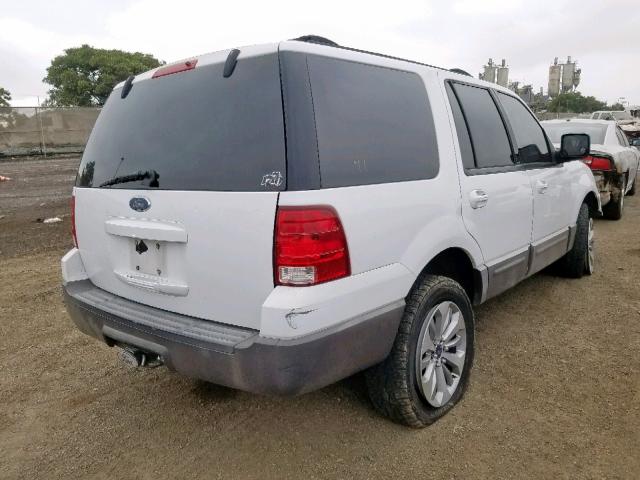 1FMEU15WX4LA77309 - 2004 FORD EXPEDITION WHITE photo 4