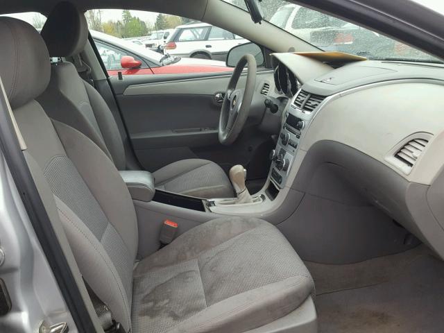 1G1ZA5E11BF313408 - 2011 CHEVROLET MALIBU LS 银色 照片 5