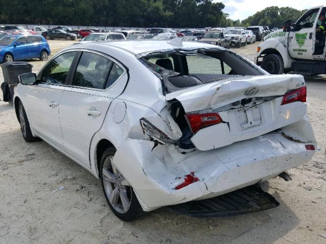 19VDE1F35FE006573 - 2015 ACURA ILX 20 WHITE photo 3