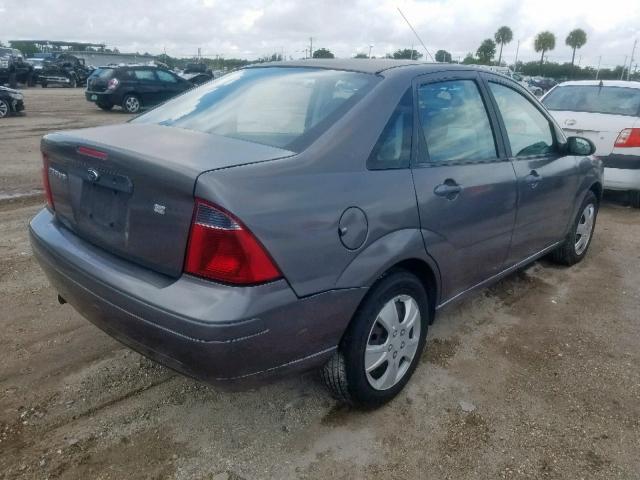 1FAFP34N07W160485 - 2007 FORD FOCUS ZX4 GRAY photo 4