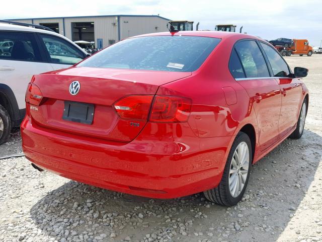 3VWLL7AJ7DM437160 - 2013 VOLKSWAGEN JETTA TDI RED photo 4