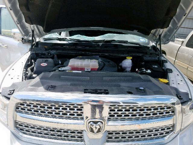 1C6RR7NM2JS309354 - 2018 RAM 1500 LARAM SILVER photo 7