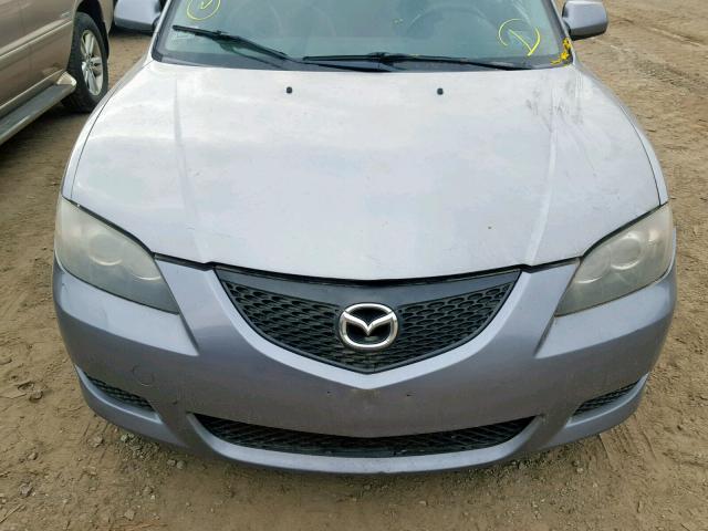 JM1BK12FX61450882 - 2006 MAZDA 3 I GRAY photo 9