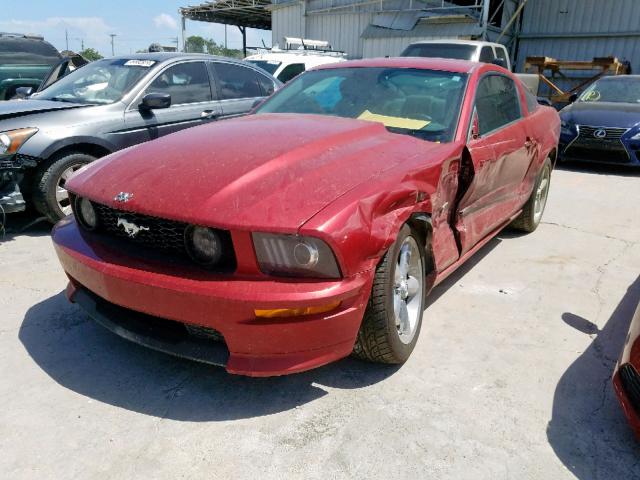 1ZVHT82H285196918 - 2008 FORD MUSTANG GT MAROON photo 2