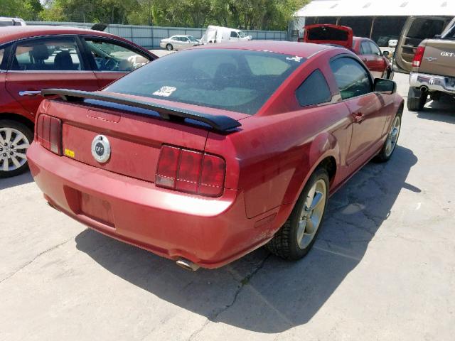 1ZVHT82H285196918 - 2008 FORD MUSTANG GT MAROON photo 4