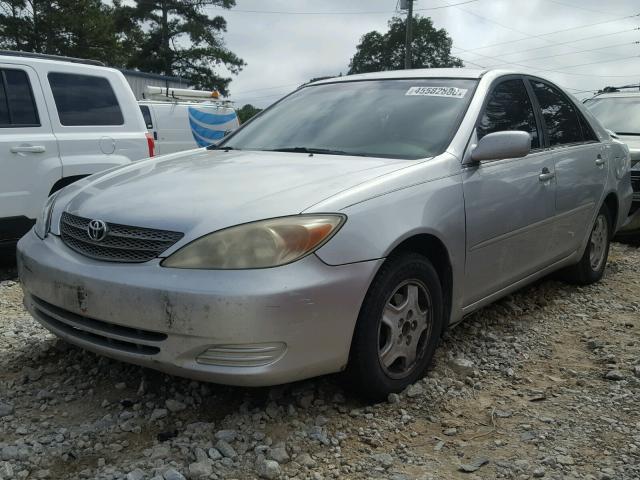 4T1BF32KX2U512430 - 2002 TOYOTA CAMRY LE SILVER photo 2