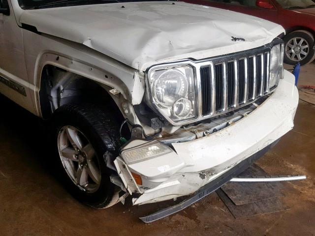 1J8GN58K59W505134 - 2009 JEEP LIBERTY LI WHITE photo 9