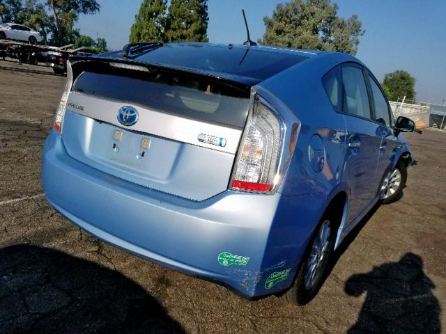 JTDKN3DPXE3056388 - 2014 TOYOTA PRIUS PLUG BLUE photo 4