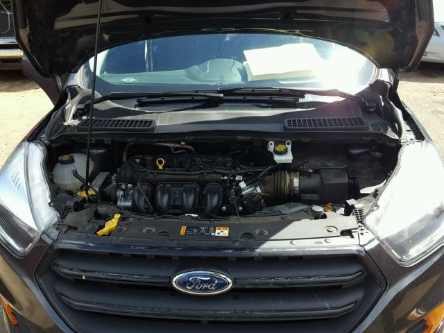 1FMCU0F77HUE85128 - 2017 FORD ESCAPE S GRAY photo 7