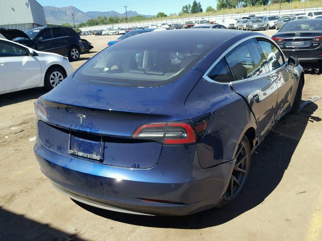 5YJ3E1EA4JF041949 - 2018 TESLA MODEL 3 BLUE photo 4