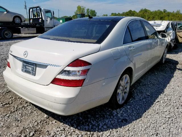 WDDNG71X88A153940 - 2008 MERCEDES-BENZ S 550 WHITE photo 4