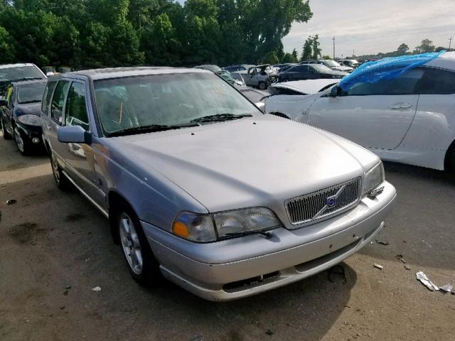 YV1LW56D5X2606728 - 1999 VOLVO V70 GLT SILVER photo 1