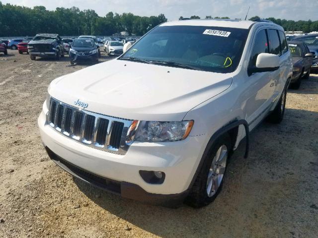 1J4RR4GG5BC508113 - 2011 JEEP GRAND CHER WHITE photo 2