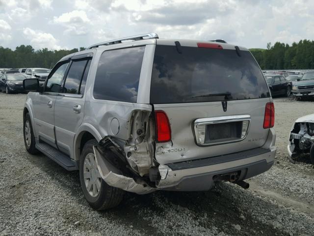 5LMFU28R44LJ22581 - 2004 LINCOLN NAVIGATOR 银色 照片 3