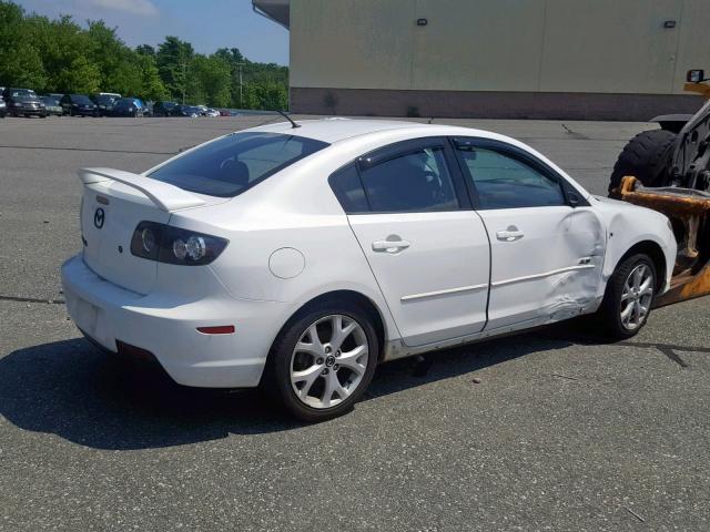 JM1BK324681799437 - 2008 MAZDA 3 S WHITE photo 4