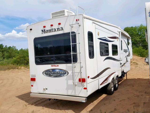 4YDF30524A4730612 - 2010 KEYSTONE MONTANA WHITE photo 4