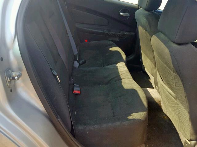 2G2WP552461134170 - 2006 PONTIAC GRAND PRIX SILVER photo 6