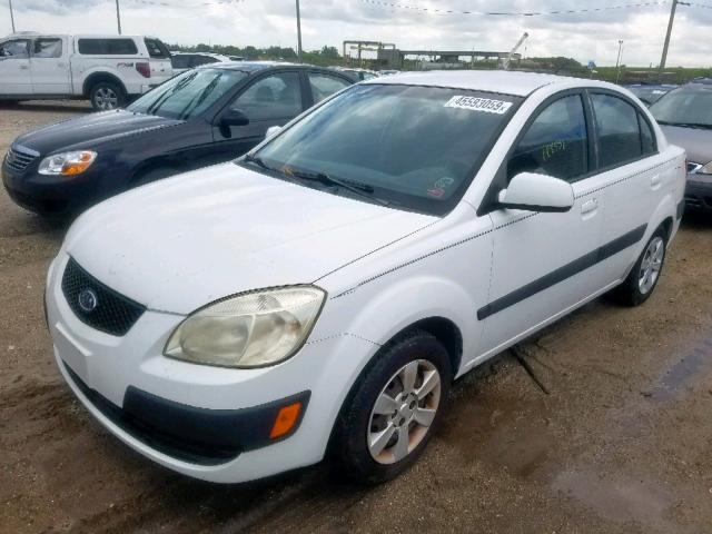 KNADE123466050774 - 2006 KIA RIO WHITE photo 2