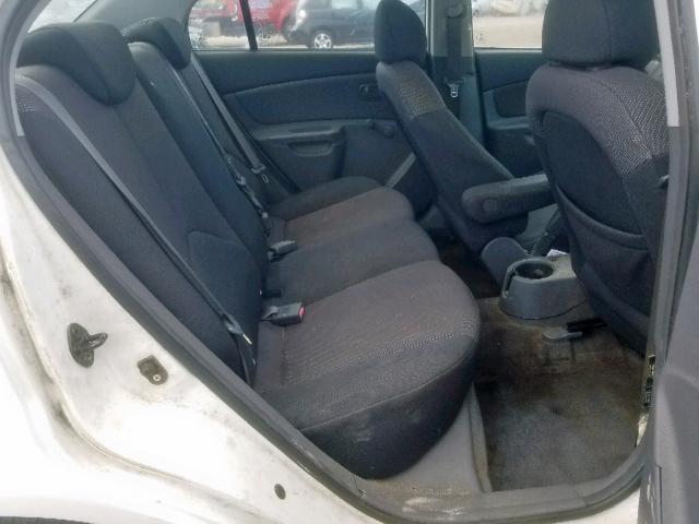 KNADE123466050774 - 2006 KIA RIO WHITE photo 6