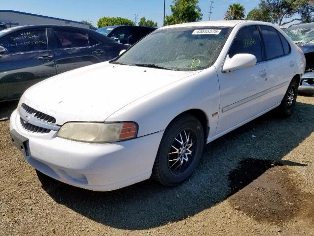 1N4DL01D41C119976 - 2001 NISSAN ALTIMA XE WHITE photo 2