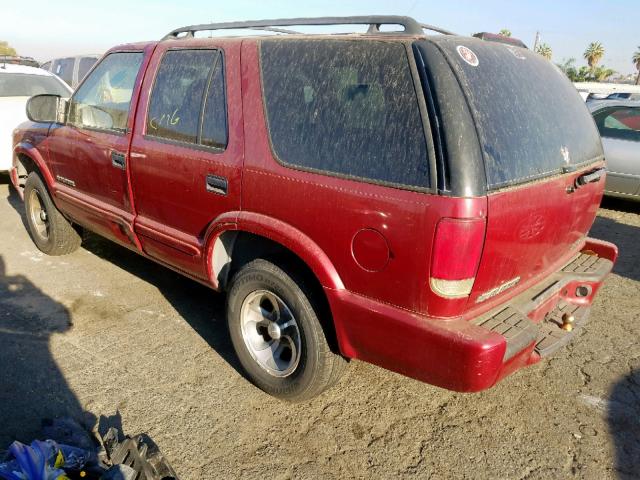 1GNCS13W92K197374 - 2002 CHEVROLET BLAZER RED photo 3