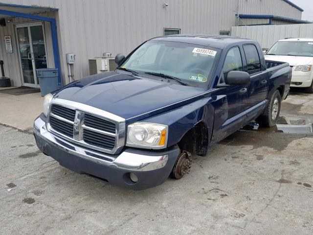 1D7HW48N55S310350 - 2005 DODGE DAKOTA QUA BLUE photo 2