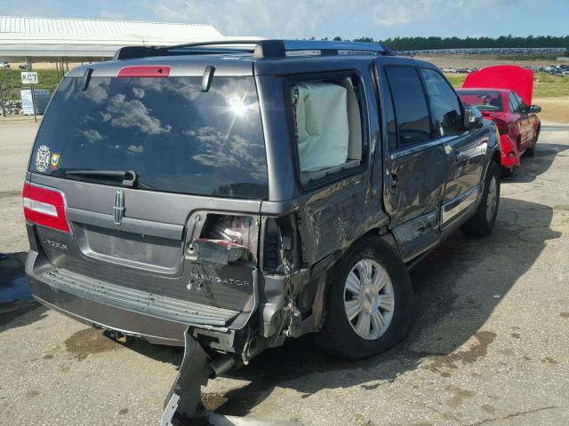 5LMJJ2H56DEL05288 - 2013 LINCOLN NAVIGATOR GRAY photo 4