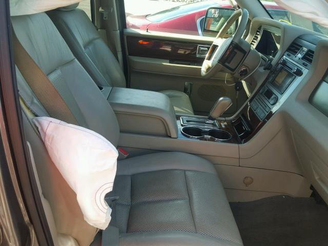 5LMJJ2H56DEL05288 - 2013 LINCOLN NAVIGATOR GRAY photo 5