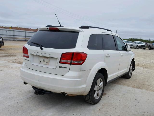 3D4PG1FG9BT515611 - 2011 DODGE JOURNEY MA WHITE photo 4