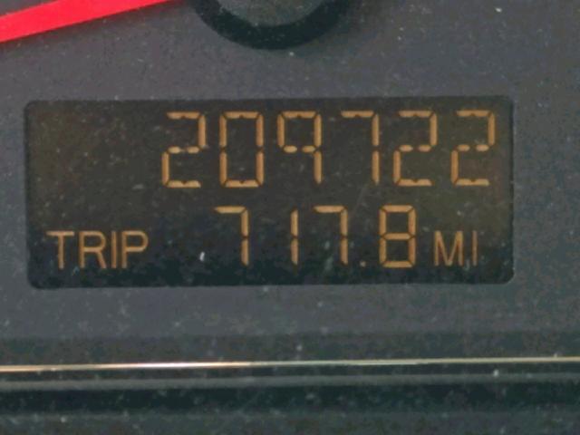 1G8AZ52F45Z171825 - 2005 SATURN ION LEVEL GRAY photo 8