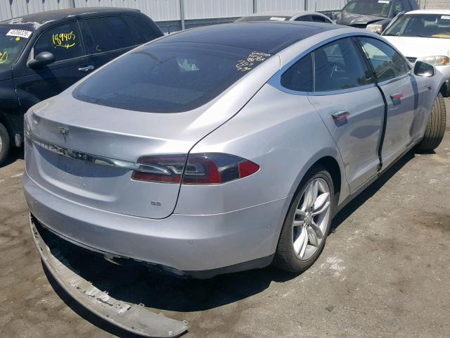 5YJSA1H15EFP64122 - 2014 TESLA MODEL S فضي صورة 4