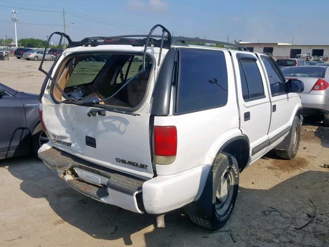 1GNDT13W5Y2308092 - 2000 CHEVROLET BLAZER WHITE photo 4