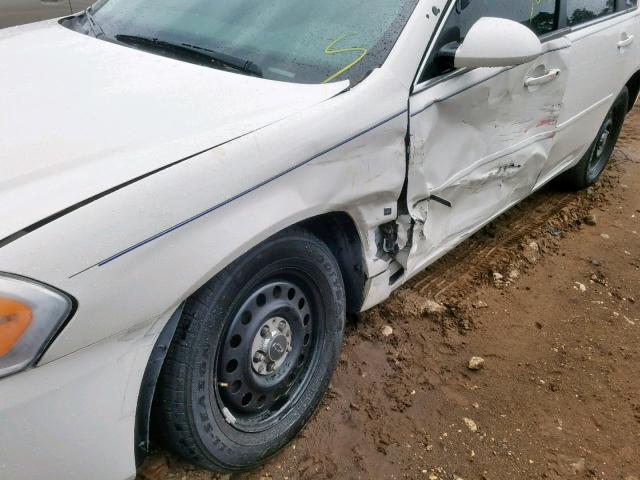 2G1WS553381366953 - 2008 CHEVROLET IMPALA POL WHITE photo 10