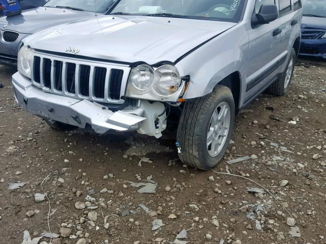 1J4GR48K65C643969 - 2005 JEEP GRAND CHER SILVER photo 9