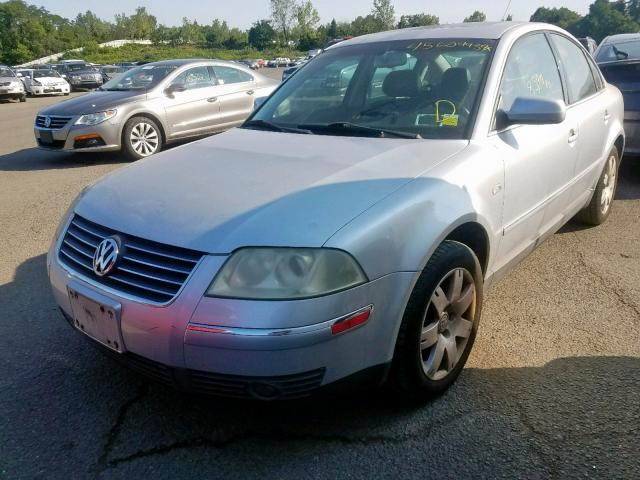 WVWRH63B02P183622 - 2002 VOLKSWAGEN PASSAT GLX 银色 照片 2