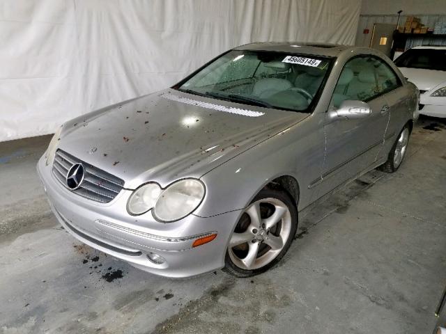 WDBTJ65J54F066186 - 2004 MERCEDES-BENZ CLK 320C SILVER photo 2