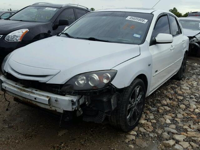 JM1BK343081855005 - 2008 MAZDA 3 HATCHBAC WHITE photo 2